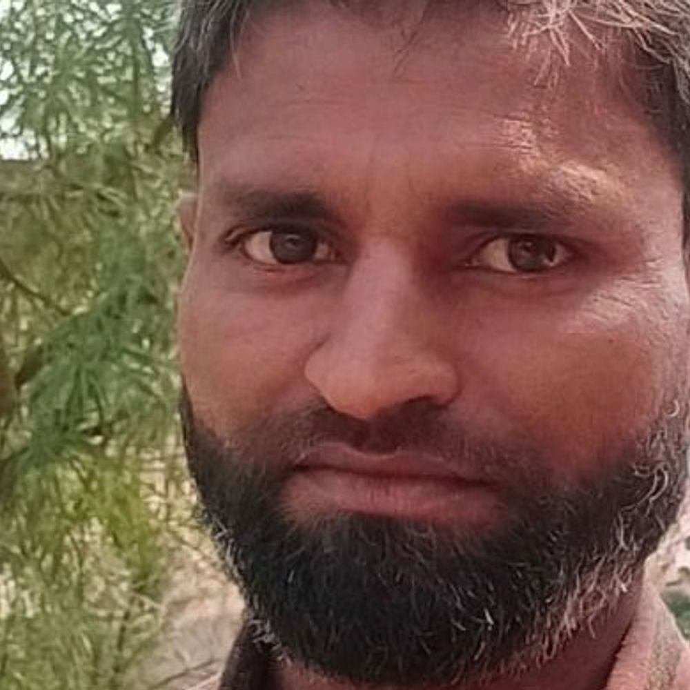 गोंडा में तालाब में मिला लापता युवक का शव:मंगलवार शाम से घर से था लापता; पुलिस जांच में जुटी