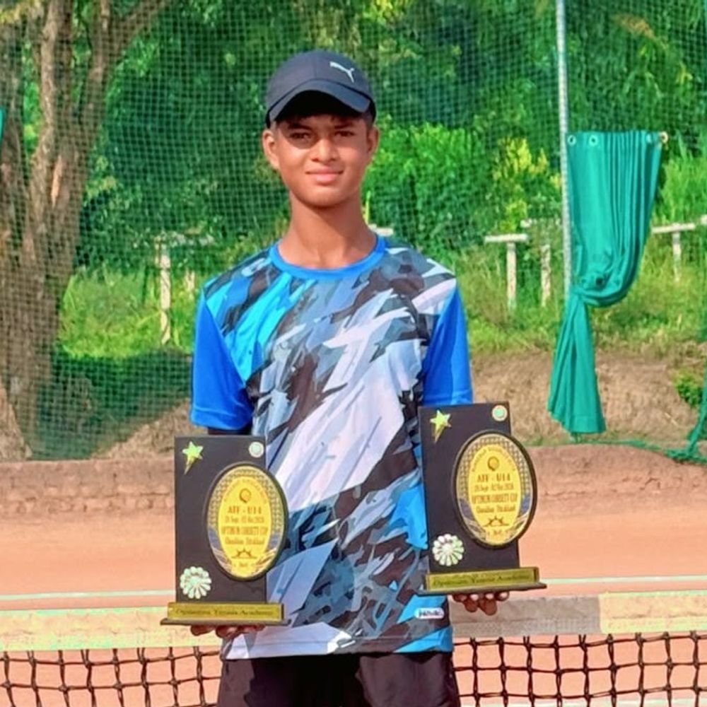 प्रयागराज के हारिस ने एशियन U-14 टेनिस में जीते सिल्वर:एकल और युगल दोनों वर्गों के फाइनल में रनर-अप रहे