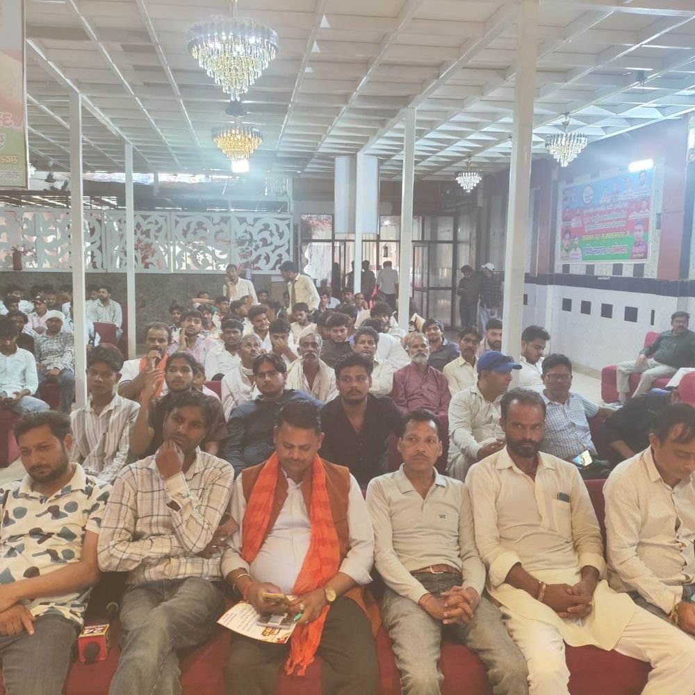 मुजफ्फरनगर में सम्मान समारोह आयोजित:अमन बंसल बोले- समाज और शासन के बीच महत्वपूर्ण कड़ी