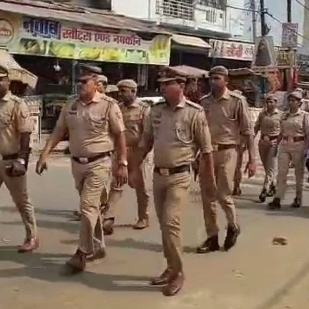 अहमदगढ़ में छात्राओं ने निकाली रैली:मिशन शक्ति अंतर्गत सिखाए सुरक्षा नियम, हेल्पलाइन नंबरों से कराया गया अवगत