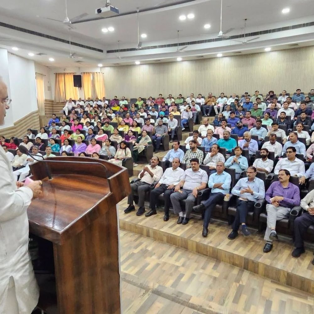 ढिल्लो के लिए भूपेंद्र ने झोंकी ताकत:मुरादाबाद-बरेली शिक्षक एमएलसी सीट से प्रत्याशी हैं कैबिनेट मंत्री के समधी