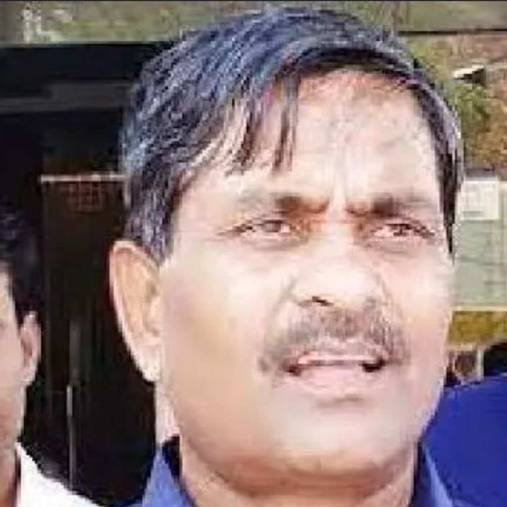 पूर्व मंत्री के बेटे पर मारपीट और धमकी का केस:6 बार विधायक रह चुके, खुद आय से अधिक संपत्ति और जमीन विवादों में भी फंसे रहे