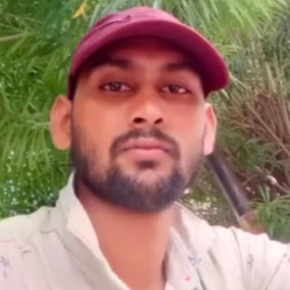 औरैया में बाइक-मोपेड की भिड़ंत, युवक की मौत:कानपुर में इलाज के दौरान रविवार रात तोड़ा दम, परिवार में मचा कोहराम