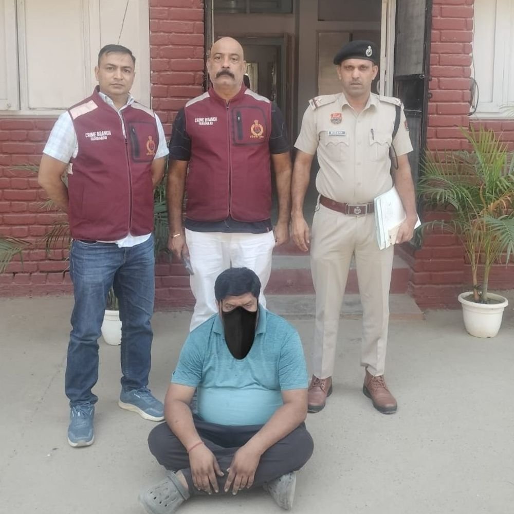 फरीदाबाद विस्फोटक बरामदगी का हाथरस कनेक्शन:क्राइम ब्रांच ने एक कारोबारी को उठाया, 2496 किलो विस्फोटक सामग्री मिली थी