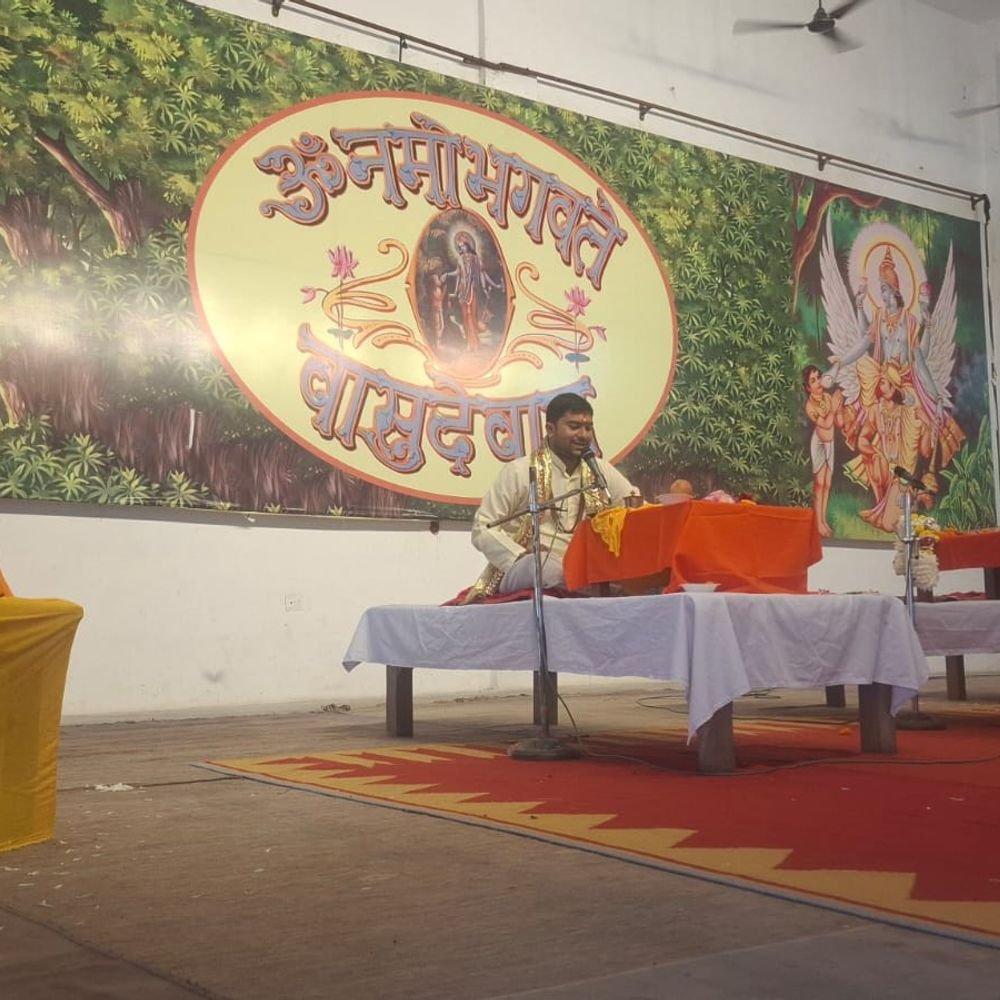 गीता वाटिका में श्रीमद्भागवत पाठ:भाईजी के 134वें जन्मदिन पर भागवत पाठ, ऑनलाइन जुड़े विदेशी श्रद्धालु