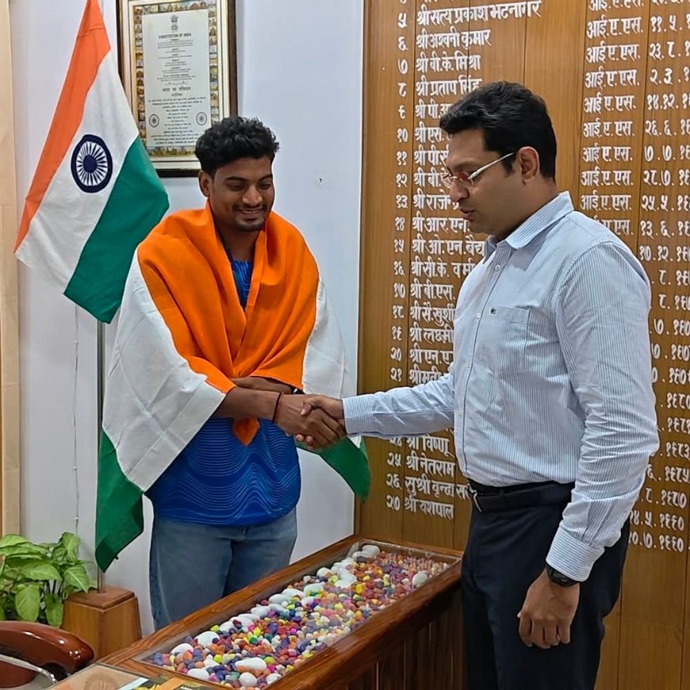 जापान एशियाई खेल में रोहित यादव ने जीता कांस्य पदक:जौनपुर में डीएम ने किया सम्मान, अगला लक्ष्य गोल्ड मेडल, बोले- खेल चुनौतीपूर्ण रहा