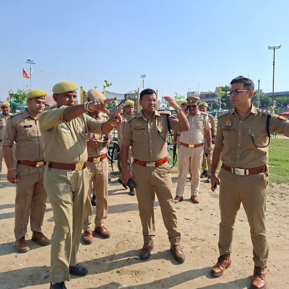 बुलंदशहर में रावण दहन स्थलों का निरीक्षण:एएसपी ने परखीं पुख्ता तैयारियां, भीड़ नियंत्रण खातिर दिए दिशा-निर्देश