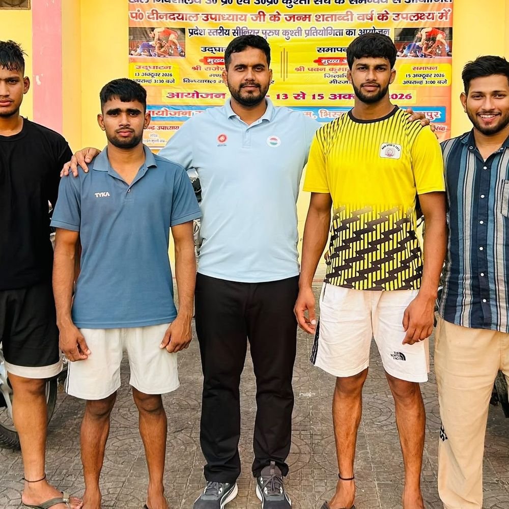 प्रयागराज मंडल ने प्रदेश स्तरीय कुश्ती में जीते 4 पदक:कुलदीप यादव ने रजत जीता, 3 अन्य को कांस्य मिला
