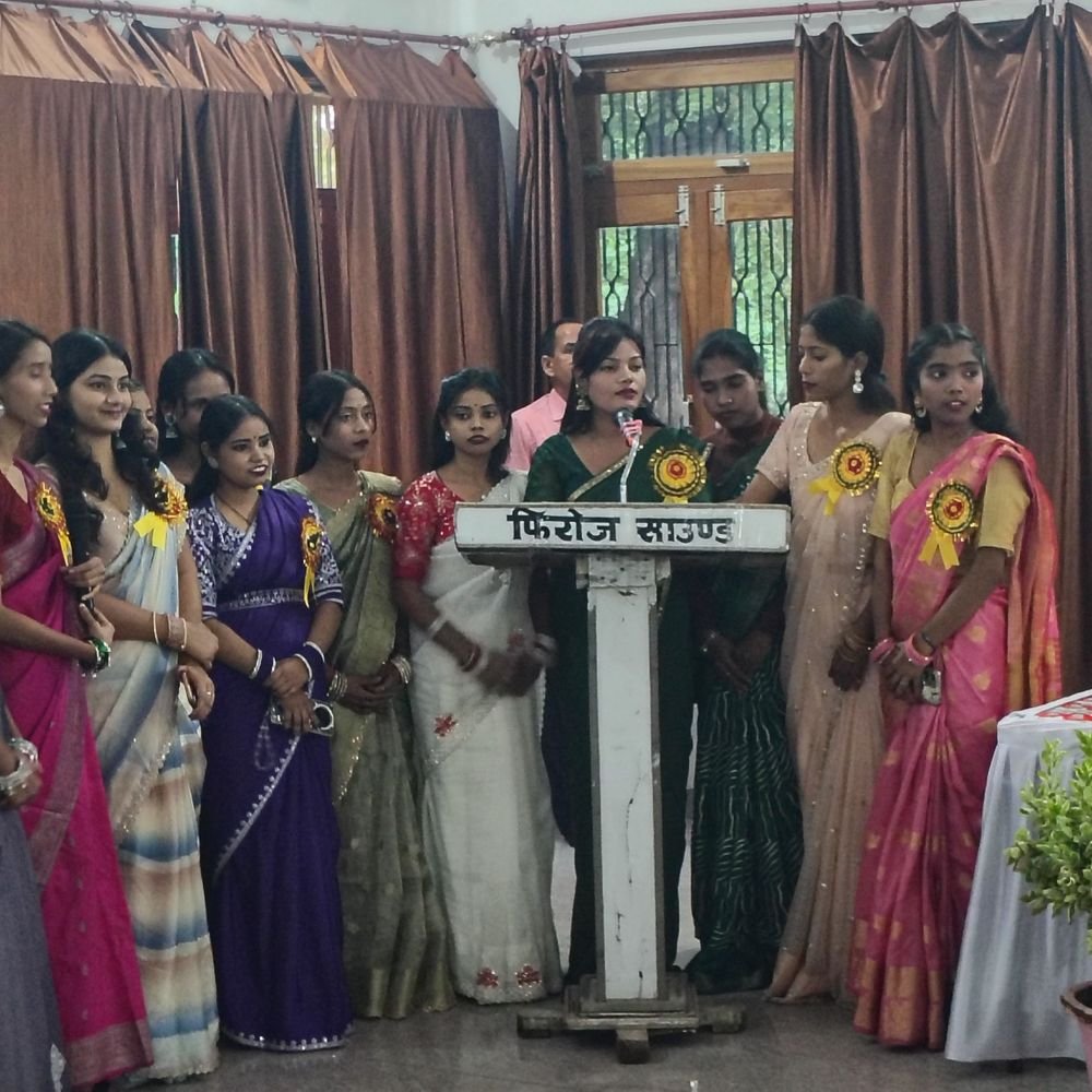 भेड़ियागढ़ में सरदार वल्लभभाई पटेल जयंती समारोह मनाया:लौहपुरुष के आदर्शों को याद कर दी गई श्रद्धांजलि, बच्चों ने दी सांस्कृतिक प्रस्तुतियां