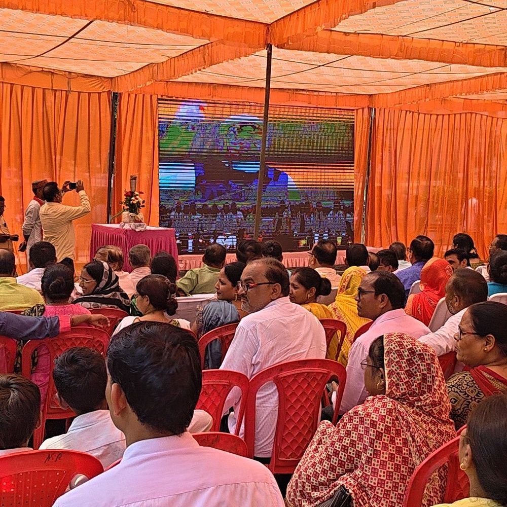 प्रतापगढ़ में सेवा ज्योति कलश यात्रा, कार्यकर्ताओं ने सुना PM:हजारों कार्यकर्ता हुए शामिल, सेवा और जनसरोकार के संकल्पों को आगे बढ़ाने का दिया संदेश