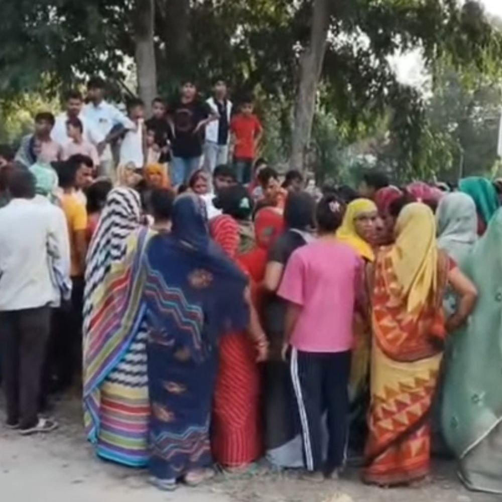 अयोध्या में सर्पदंश से महिला की मौत:घर में झाड़ू लगाते समय जहरीले सांप ने डंसा, मुख्यमंत्री राहत कोष से मिलेगी मदद