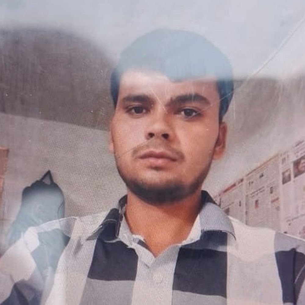 कानपुर देहात में ट्रेन से गिरकर अधेड़ की मौत:फतेहपुर का रहने वाला था, पितृपक्ष के श्राद्ध कार्यक्रम से लौट रहे थे घर