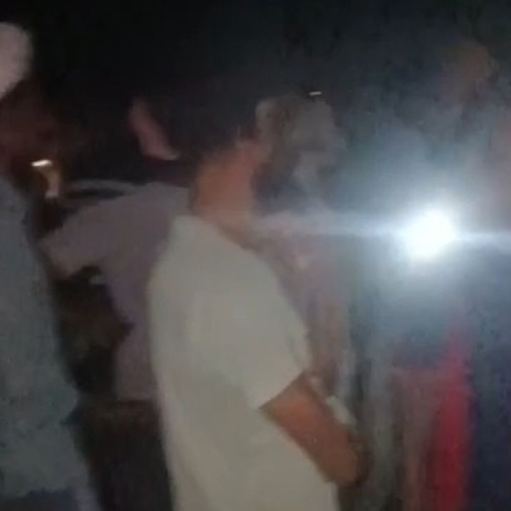 6 साल के बच्चे को उठा ले गया तेंदुआ:लखीमपुर खीरी में 30 मीटर दूर गन्ने के खेत में ले गया, तलाश जारी