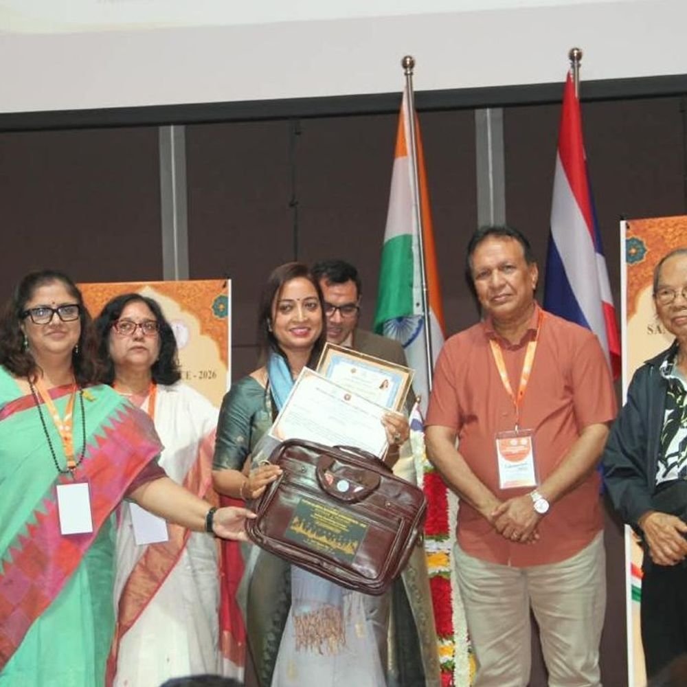 लखनऊ की असिस्टेंट प्रोफेसर अनुपम सिंह बैंकॉक में सम्मानित:पांचवें ग्लोबल संस्कृत सम्मेलन में मिला 'अंतरराष्ट्रीय संस्कृत रत्न सम्मान'