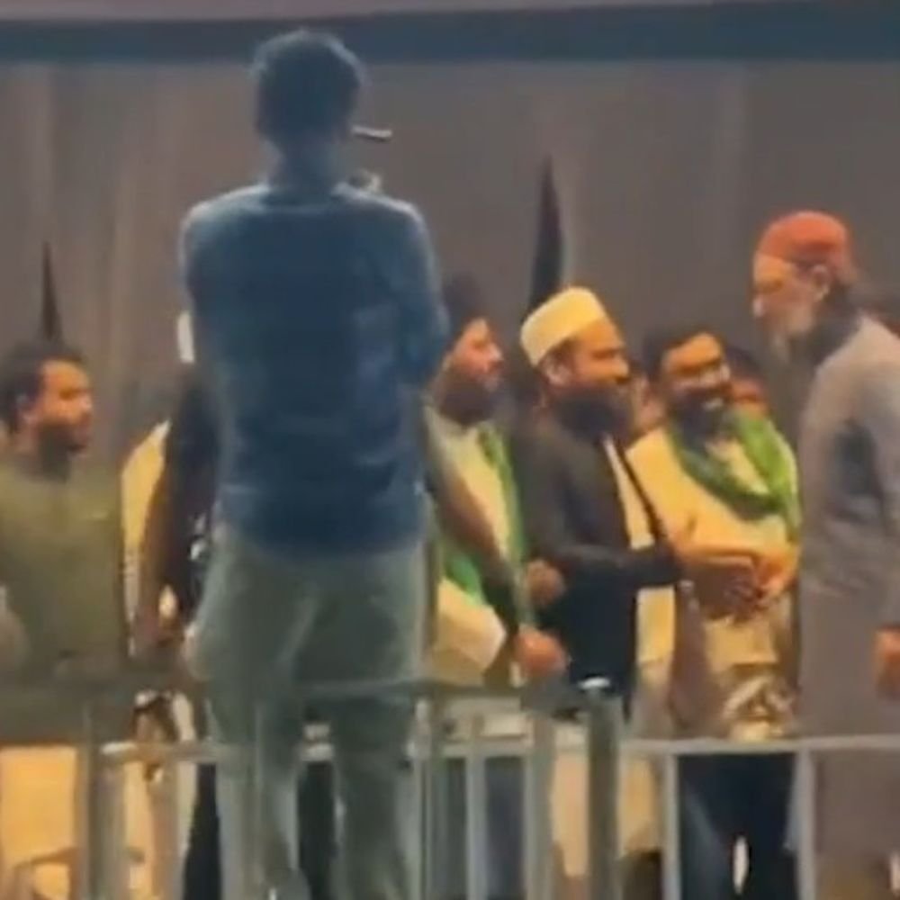 ओवैसी बोले-जब तक अब्दुल नेता नहीं बनेगा...मसला हल नहीं होगा:शामली में कहा- हमारी पार्टी योगी को दोबारा सीएम बनते नहीं देखना चाहती
