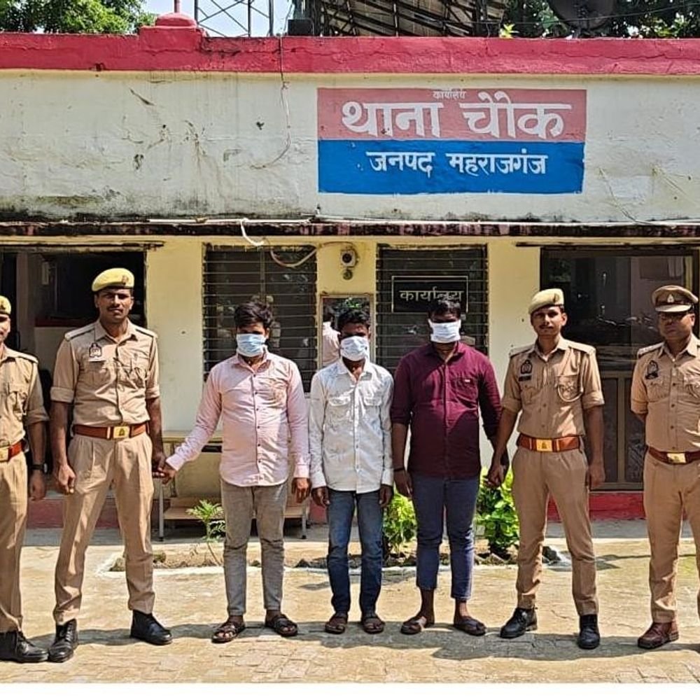 नाबालिग के अपहरण और सामूहिक दुष्कर्म में तीन गिरफ्तार:चौक पुलिस ने पिपरिया चौराहे से दबोचा, 24 सितंबर को दर्ज हुआ था मुकदमा