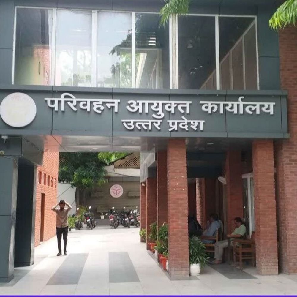 सात कंपनियों के वाहनों की होगी ऑनलाइन निगरानी:परिवहन विभाग ने जारी किया नोटिस, API के जरिए पोर्टल से जोड़ना होगा हर वाहन