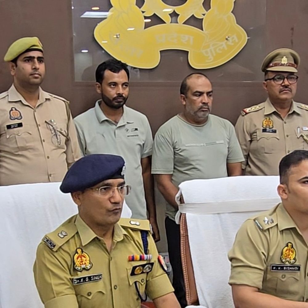 एटीएम फ्रॉड करने वाले दो आरोपी गिरफ्तार:यूट्यूब से सीखा था तरीका, मशीन पर बॉक्स लगाकर करते थे ठगी
