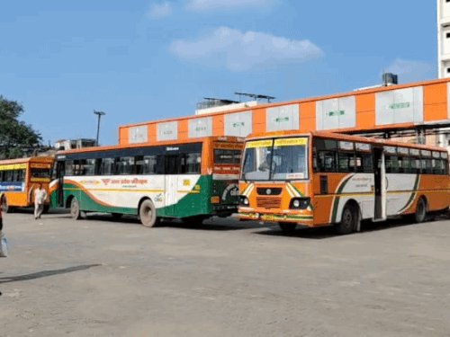 PET परीक्षा में 20 हजार अभ्यर्थियों के पहुंचने का अनुमान:मेरठ में कंट्रोल रूम 24 घंटे रहेगा सक्रिय, रोडवेज बढ़ाएगा बसों के फेरे
