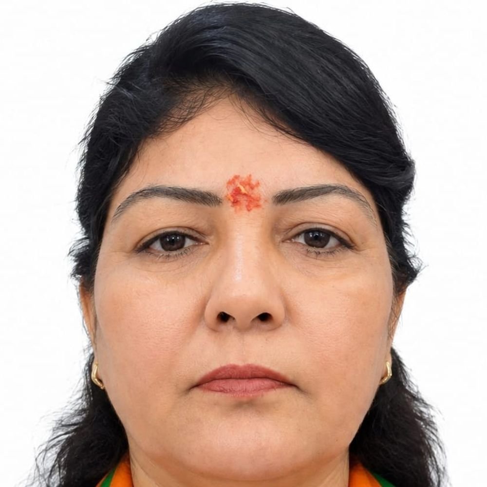 माया सिंह बनीं भाजपा महिला मोर्चा की जिलाध्यक्ष:पंकज चौधरी और सरोज कुशवाहा के अनुमोदन के बाद मिली जिम्मेदारी