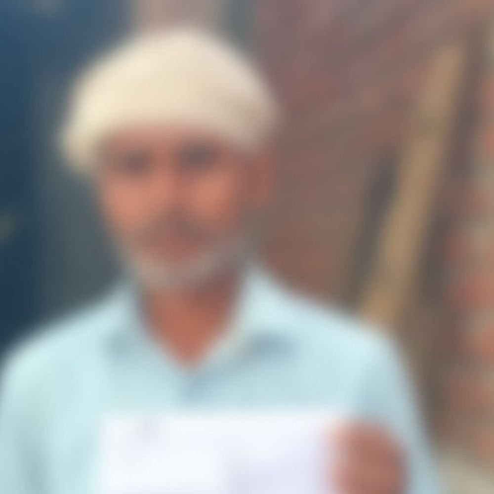 बेटी ढूंढने के नाम पर 10 हजार लेने का आरोप:औरैया में पिता ने SP से शिकायत की, कहा- दोबारा मांगे जा रहे रुपये