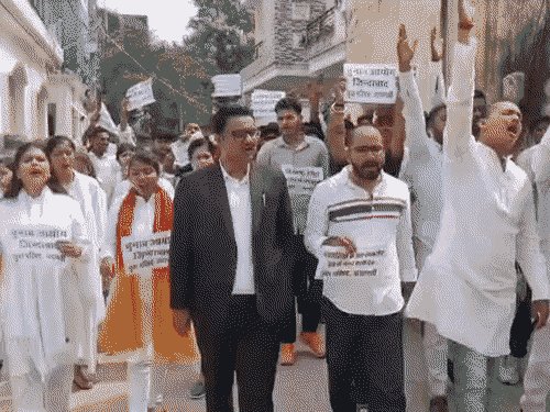 वाराणसी में युवा-परिषद का CEC के समर्थन में न्याय-मार्च:Gen Z उतरे सड़कों पर, बोले - आतंकवादियों, नक्सलियों और देशद्रोहियों से मिली है CJP