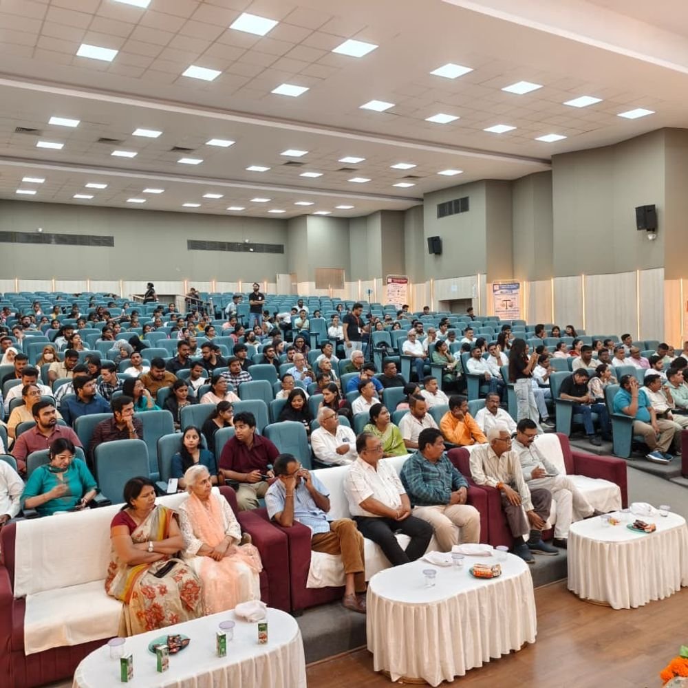 परिवर्तन ‘दी चेंज’ संस्था ने पूरे किए दस साल:मुरादाबाद में वार्षिकोत्सव में बच्चों और महिलाओं ने दी आकर्षक प्रस्तुतियां