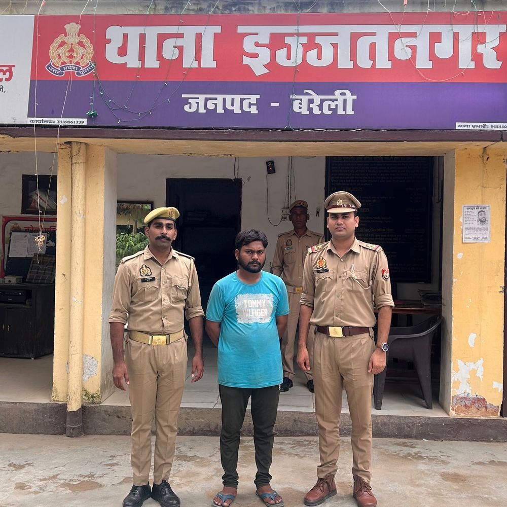 बरेली में 3.06 करोड़ की जीएसटी चोरी का आरोपी गिरफ्तार:फर्जी फर्म के लिए आधार-पैन देने का दावा, पता मौके पर नहीं मिला