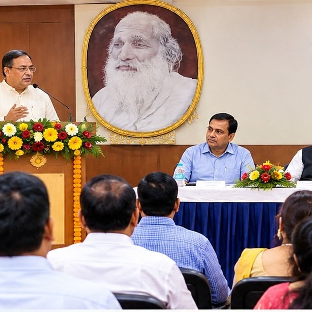 बरहज में संगोष्ठी 14 को:बीआरडीबीडी पीजी कॉलेज आश्रम में हिंदी भाषा : अतीत एवं भविष्य पर रखेंगे विचार