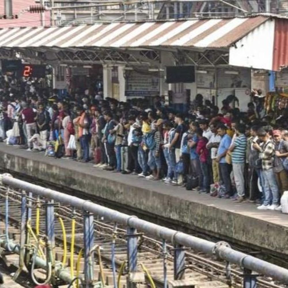 नवरात्रि मेले में विंध्याचल स्टेशन पर रुकेंगी 22 अहम ट्रेनें:11 से 26 अक्टूबर तक हावड़ा-जोधपुर, बीकानेर, कामाख्या एक्सप्रेस का ठहराव