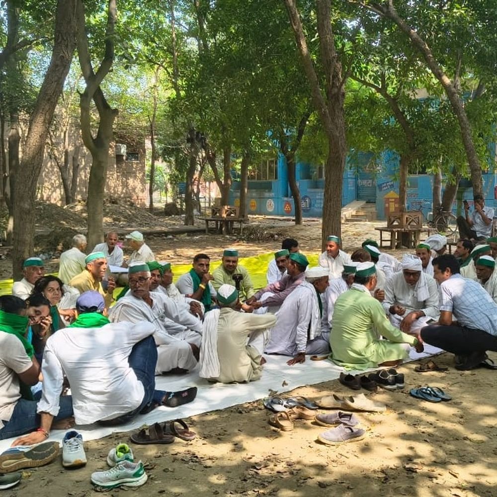 मतदाता सूची से नाम काटे जाने की शिकायत:निष्पक्ष जांच की मांग, किसानों के कर्ज माफी और गन्ने का भाव 600 रुपये करने की अपील