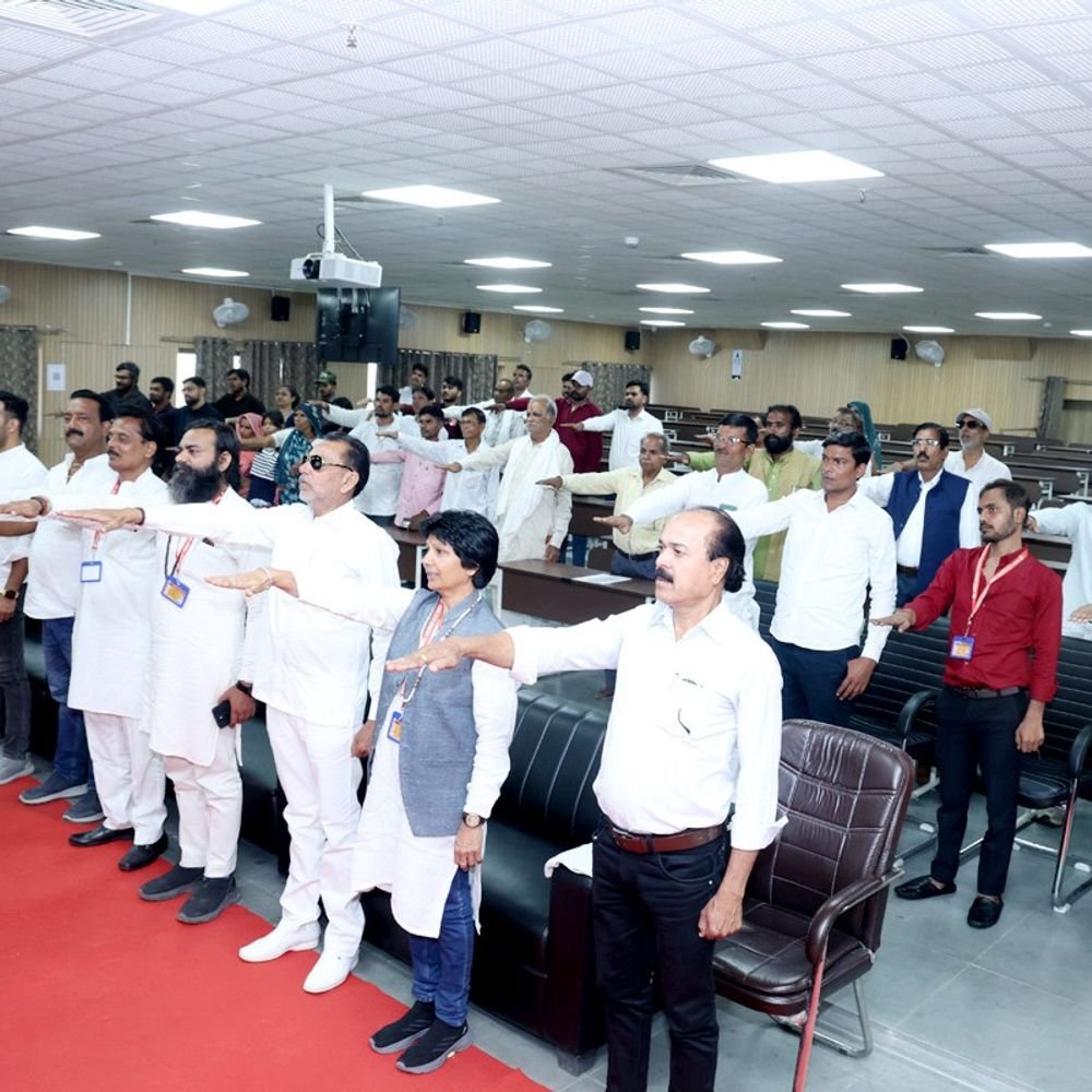 ललितपुर में 139 देहदान और 98 अंगदान संकल्प जुटाए गए:शान्ति साहू की दूसरी पुण्यतिथि पर कार्यक्रम में दिया गया संदेश
