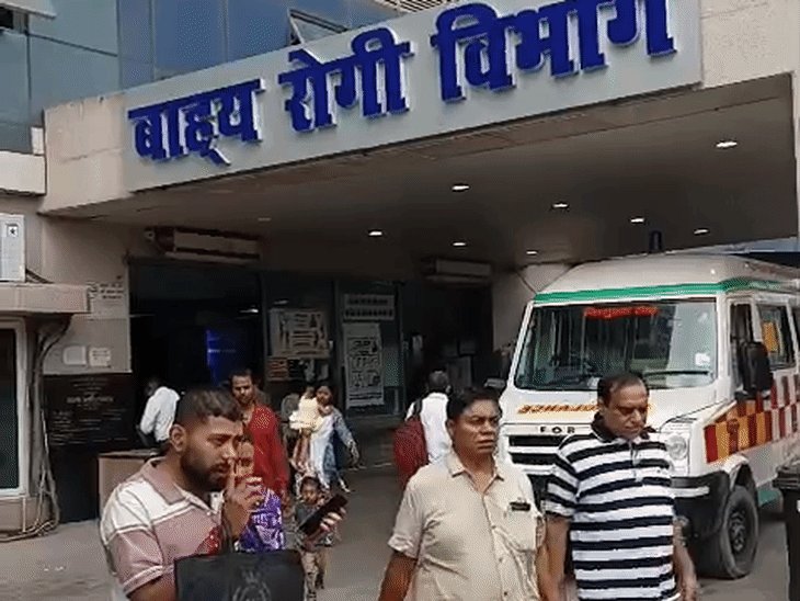 नोएडा में डेंगू के 201 मरीज:5 दिन में मिले 47 मरीज, सरकारी अस्पताल में रोजाना करीब 3 हजार मरीज की ओपीडी