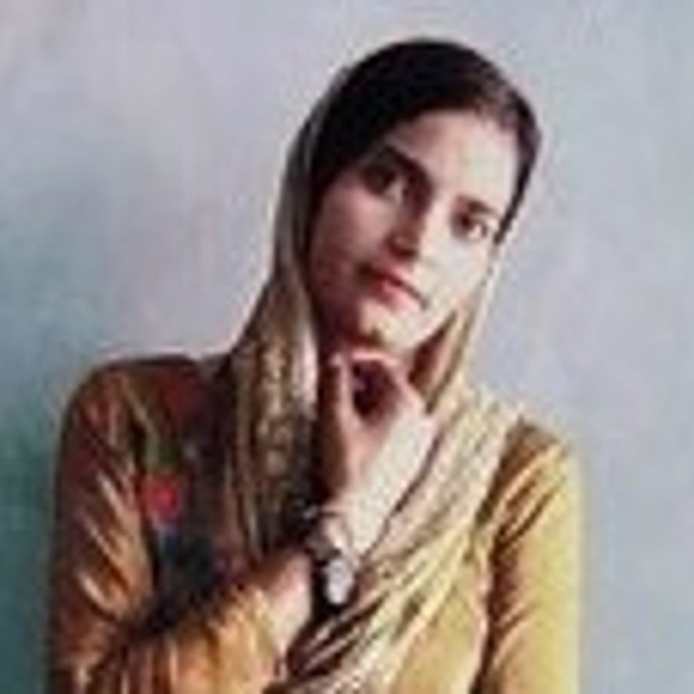 खेत में मिला सेना के जवान की पत्नी का शव:बागपत में डेढ़ साल से चल रहा था विवाद, 22 अक्टूबर को पति ने फोन कर मिलने बुलाया था