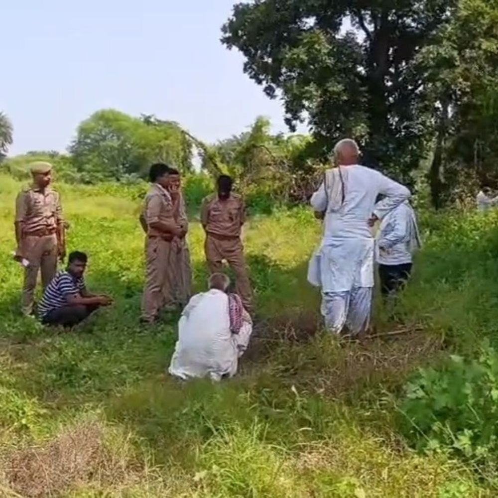 नाले से मिला 4 दिन पुराना अधेड़ का शव:चेहरा पहचानना मुश्किल, बारिश के पानी में बहकर आने की आशंका