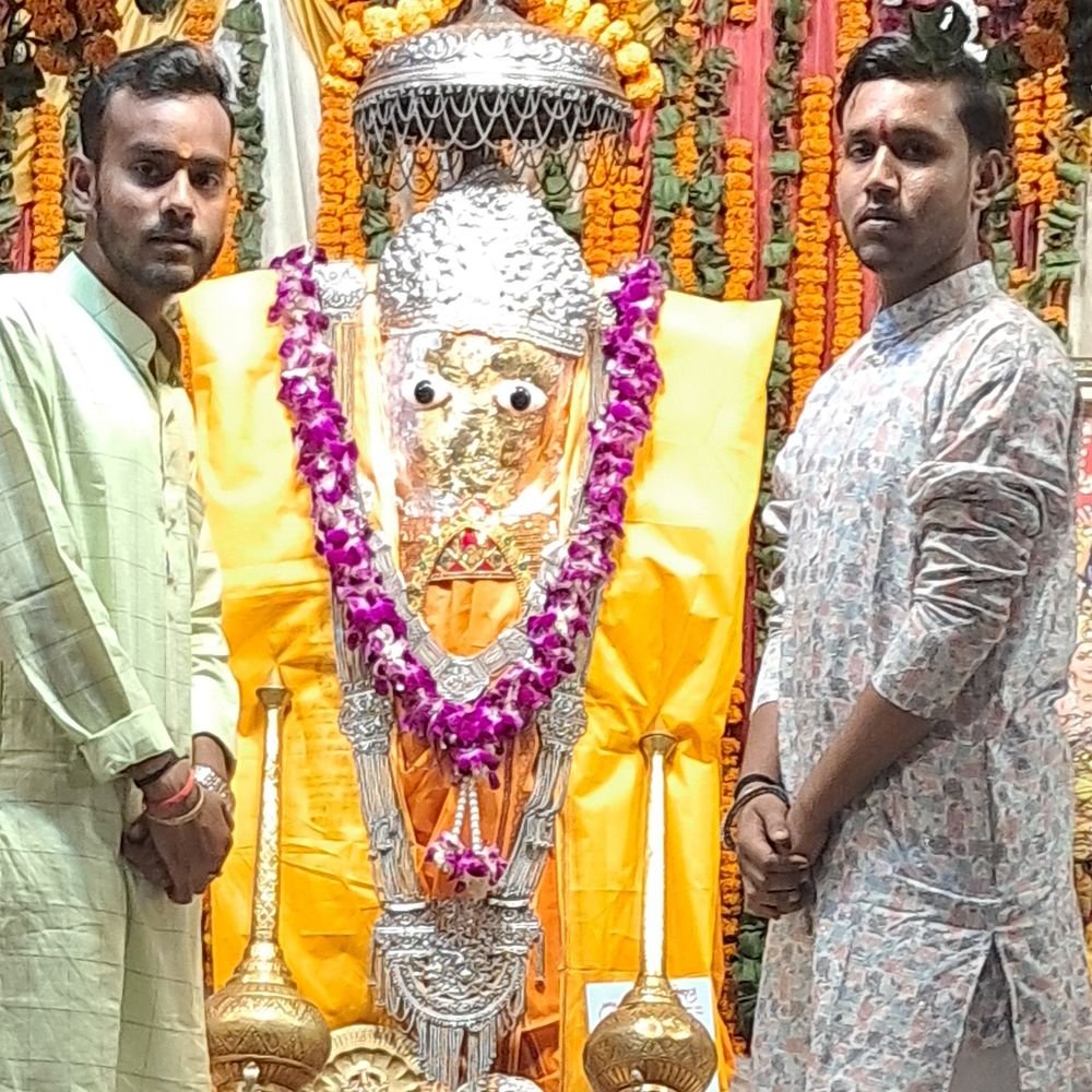 बालाजी दरबार में उमड़े श्रद्धालु:गोस्वामी परिवार के मनाया बालाजी दरबार का 28वां स्थापना दिवस