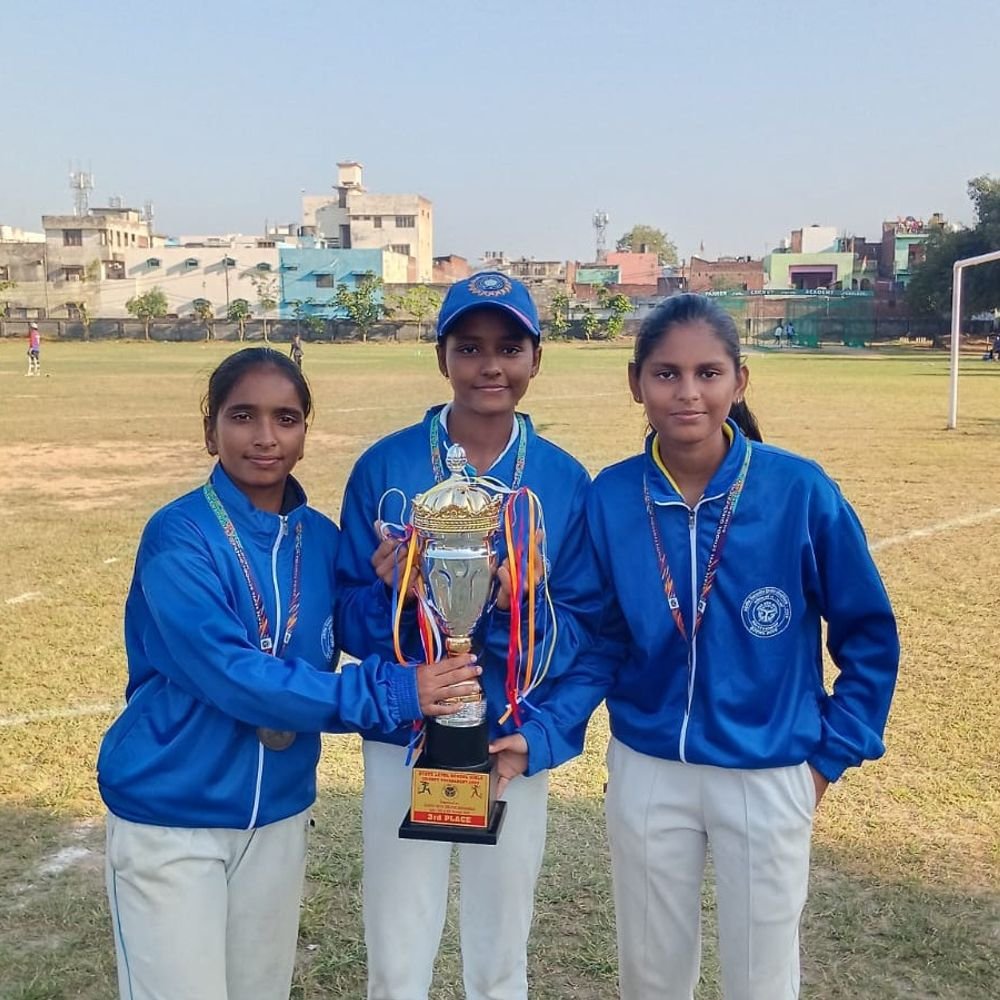 स्टेट अंडर-19 महिला क्रिकेट प्रतियोगिता संपन्न:कानपुर मंडल ने जीता कांस्य पदक, सुहानी और अमीषा ने लिए 8 विकेट