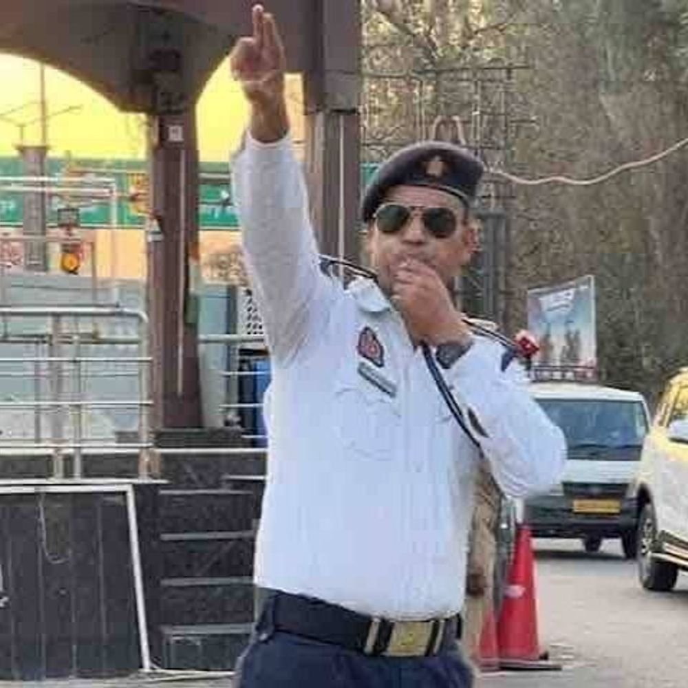 गोरखनाथ मंदिर की शोभायात्रा को लेकर डायवर्जन:20 अक्टूबर को बदलेगा शहर का यातायात, 9 प्रमुख स्थानों से नहीं गुजरेंगे वाहन