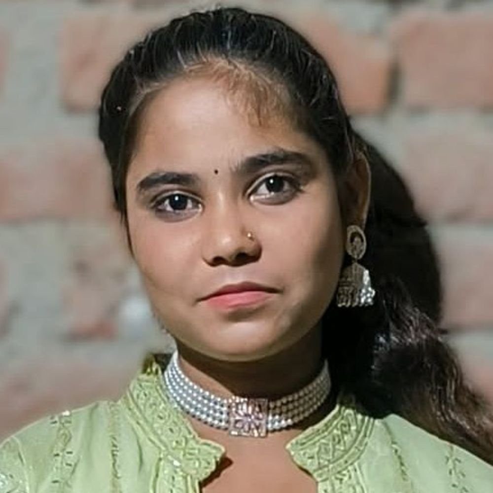 बदायूं में बाइक की टक्कर से छात्रा की मौत:साइकिल से कॉलेज जाते वक्त हुआ हादसा, दो दिन तक चला इलाज