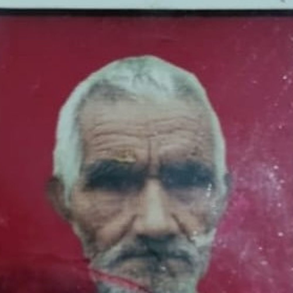 बागपत में बुजुर्ग की धारदार हथियार से हत्या:खेत में खून से लथपथ मिला शव, पुलिस ने जांच शुरू की