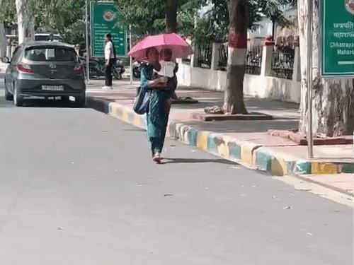 आज दिन गरम और रात राहतभरी रहने के आसार:कानपुर में दोपहर में तेज धूप के साथ उमस रहेगी, शाम तक बूंदाबांदी हो सकती है