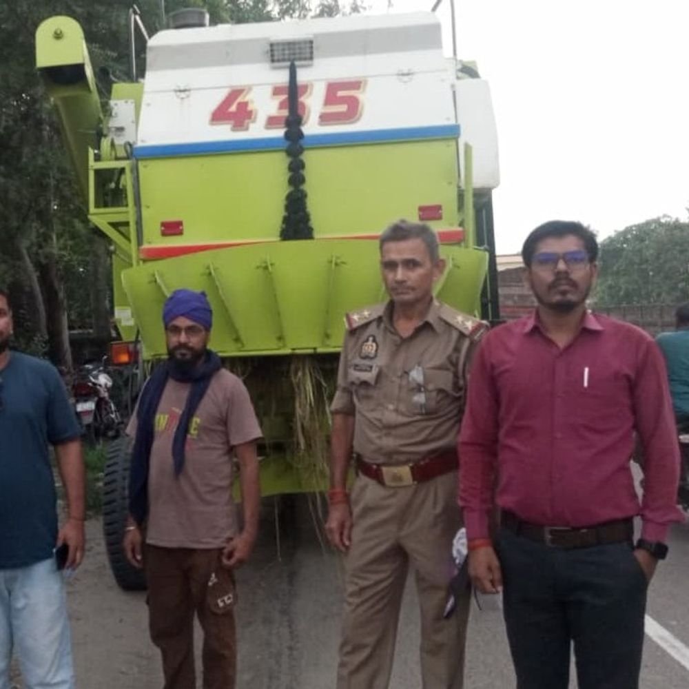 फतेहपुर में बिना SMS के फसल काट रहा हार्वेस्टर सीज:कृषि विभाग ने नियमों की अनदेखी पर की कार्रवाई