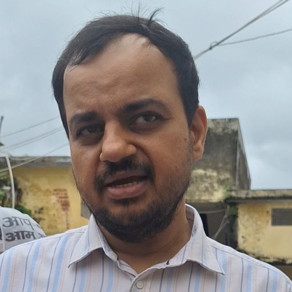 गाजीपुर में PET परीक्षा के चलते स्कूल रहेंगे बंद:19 केंद्रों पर दो पालियों में होगी परीक्षा, 16,704 अभ्यर्थी होंगे शामिल