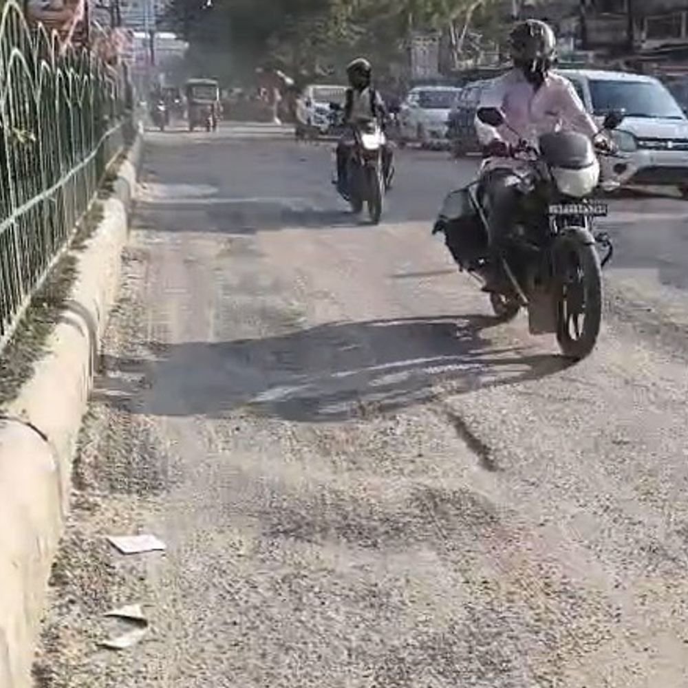 जल जीवन मिशन से खोदी गई 352 सड़क दुरुस्त होंगी:184 गांवों में मरम्मत का अभियान शुरू, एक महीने में पूरा करने का लक्ष्य