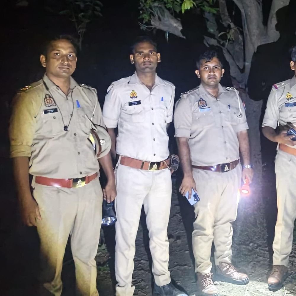 कानपुर में भाई से झगड़कर किशोरी ने जहर पीया, मौत:परिवार वाले बोले- मोबाइल पर गेम खेलने के लिए विवाद हुआ था