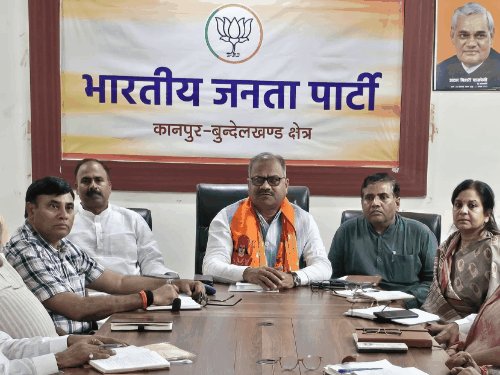 BJP का ‘लोकतंत्र बचाओ, भीड़ तंत्र हटाओ’ अभियान:कानपुर में 4 नवंबर को 25 हजार लोग निकलेंगे, अध्यक्ष बोले- इंडी गठबंधन मौहाल बिगाड़ रहा