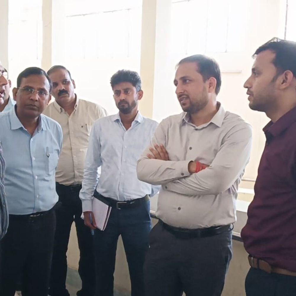 शिक्षक एमएलसी चुनाव के लिए होगा मतदान:11 केंद्रों पर 3572 मतदाता चुनेंगे प्रतिनिधि, सुबह 8 से शाम 4 बजे तक डाले जाएंगे वोट