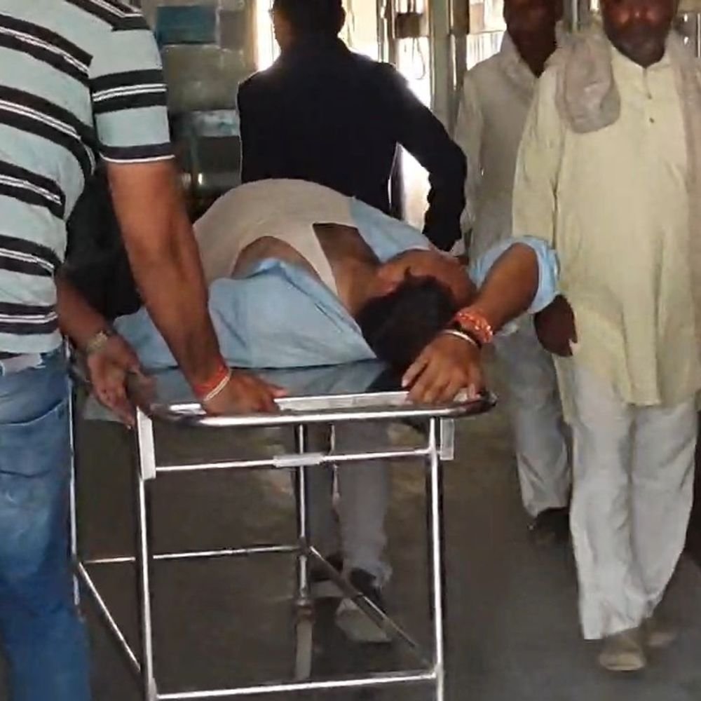 पानीगांव रोड पर बाइक टक्कर, युवक से मारपीट:घायल कपिल को अस्पताल में भर्ती कराया गया, आरोपी मौके से फरार