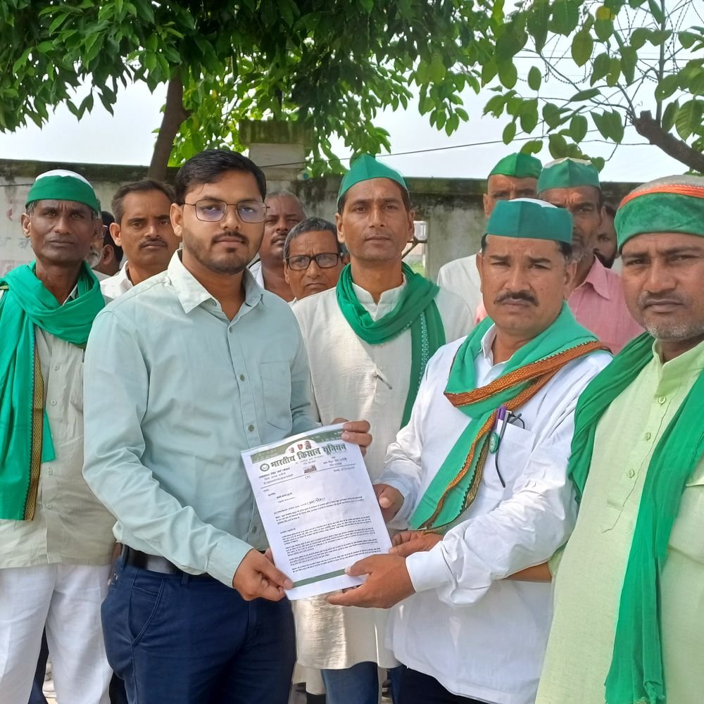 भाकियू ने मुख्य निर्वाचन आयुक्त ज्ञानेश कुमार के इस्तीफे की:लोकतंत्र के नियम तोड़ने और मतदाता सूची से नाम हटाने का आरोप लगाकर ज्ञापन सौंपा