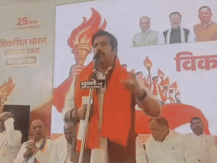 गोरखपुर में BJP की भव्य सेवा ज्योति यात्रा:रवि किशन बोले- EVM इनके पिताजी ही लेकर आए थे, फिर हारने पर सवाल क्यों